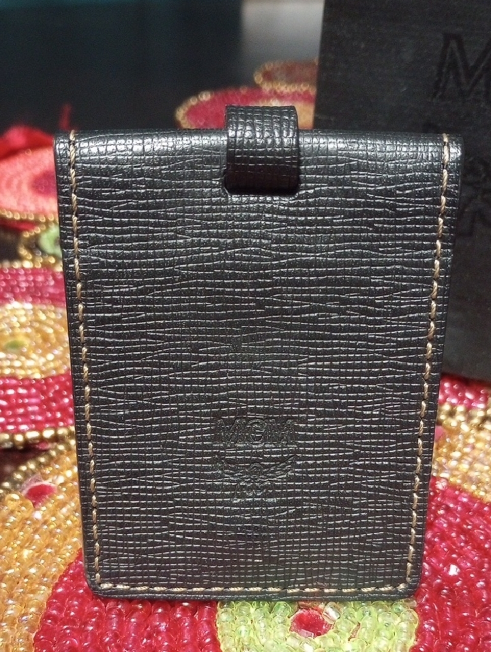 New MCM Luggage Tag With Gift Bag - Picture 3 of 14